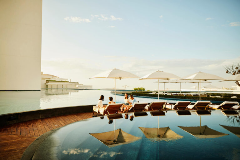 How to Manage Luxury Resort Expectations: A Strategic Editorial